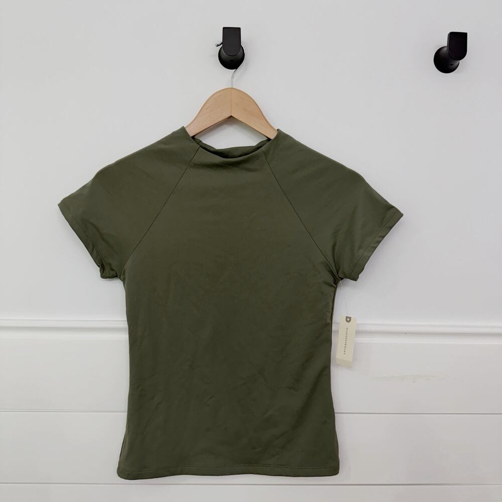 NWT! Anthropologie Double Lined T Shirt Moss Size Small S